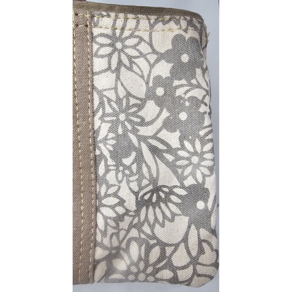 Chloe & Lex Canvas Leather Wristlet Pouch Purse Flower Boho Hippie Zip NWT 9"x6" - Picture 6 of 10